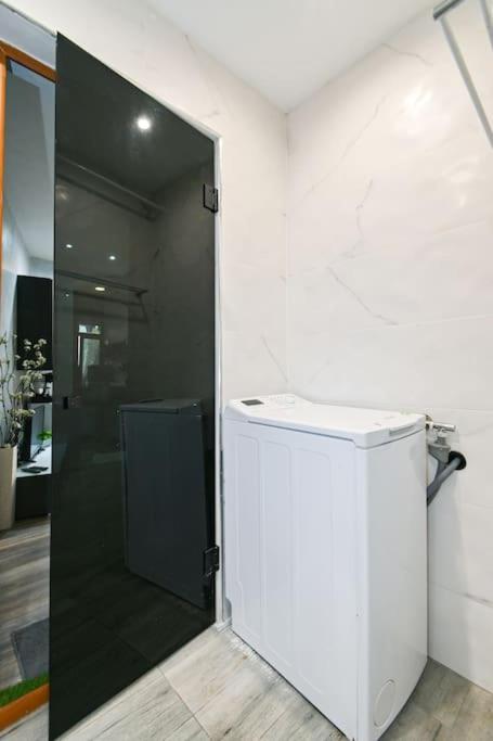 Velar 1Bdr Apartment Sofia Extérieur photo